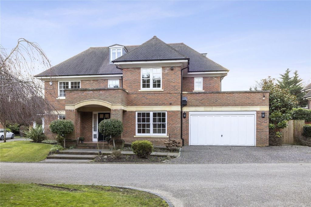 Property photo 1 of 18 Front Exterior