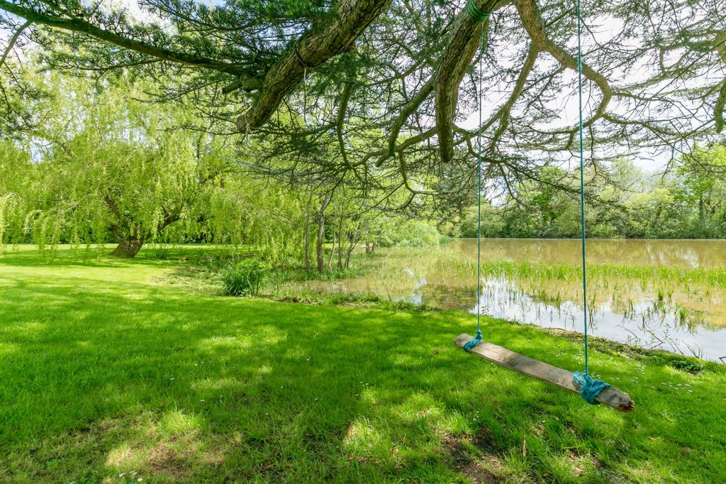 Property photo 2 of 26 Lake