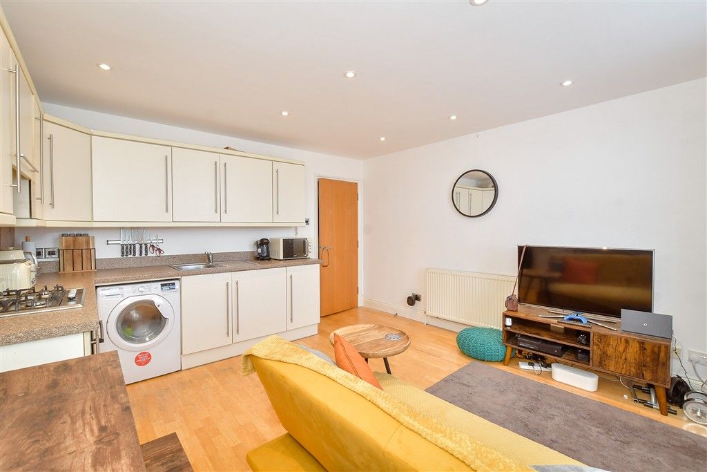 Property photo 2 of 9 Lounge/ Kitchen