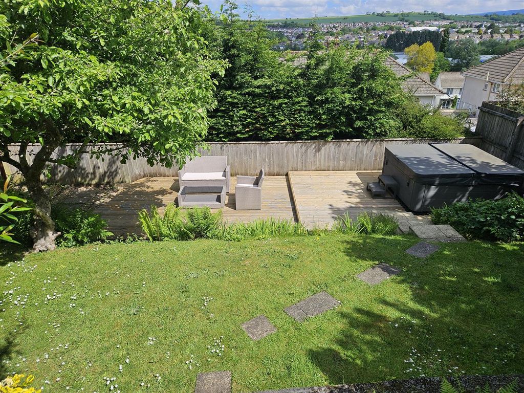 Property photo 2 of 14 Rear Garden