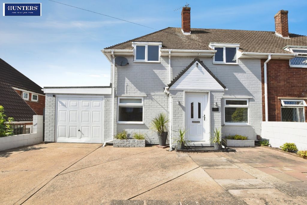 Property photo 1 of 27 Front