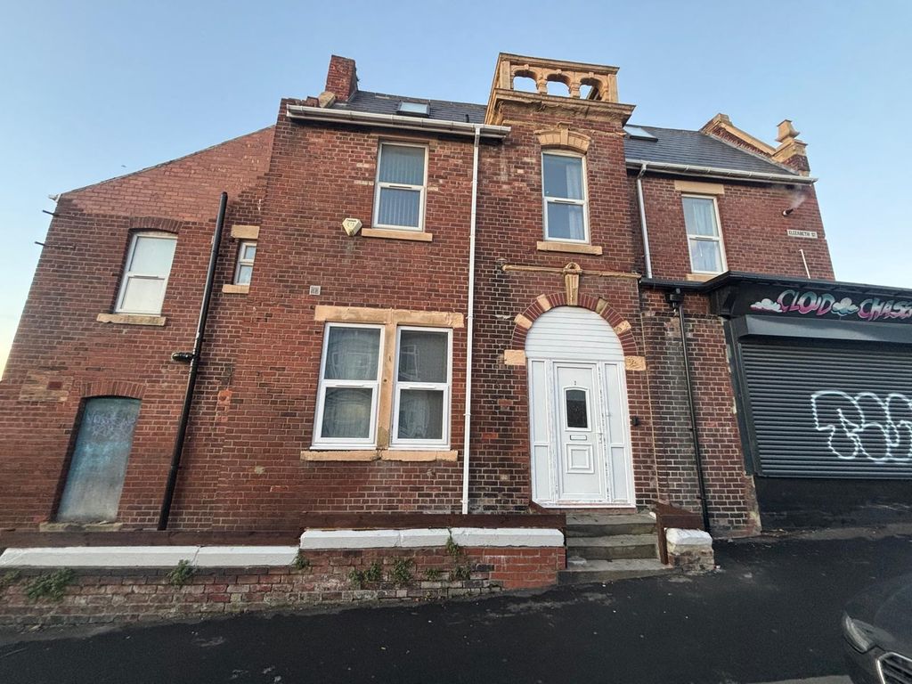 Property photo 1 of 3