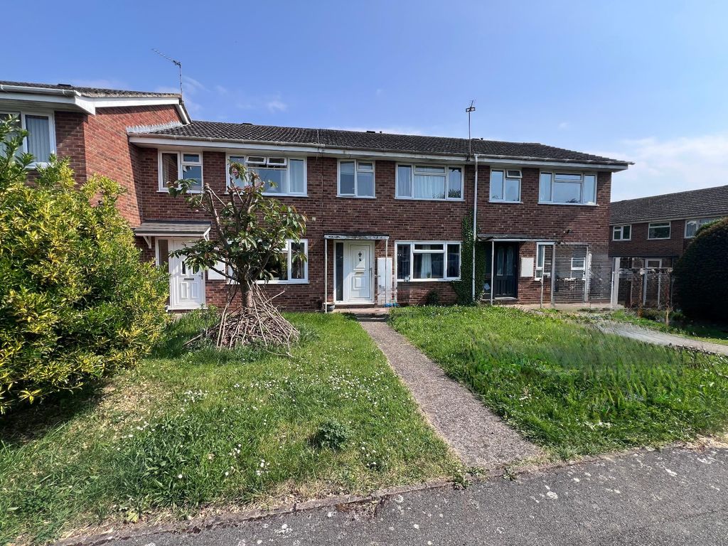 Property photo 1 of 12