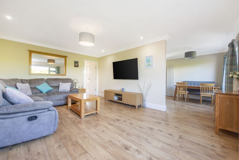 Property photo 2 of 6 Photo 6