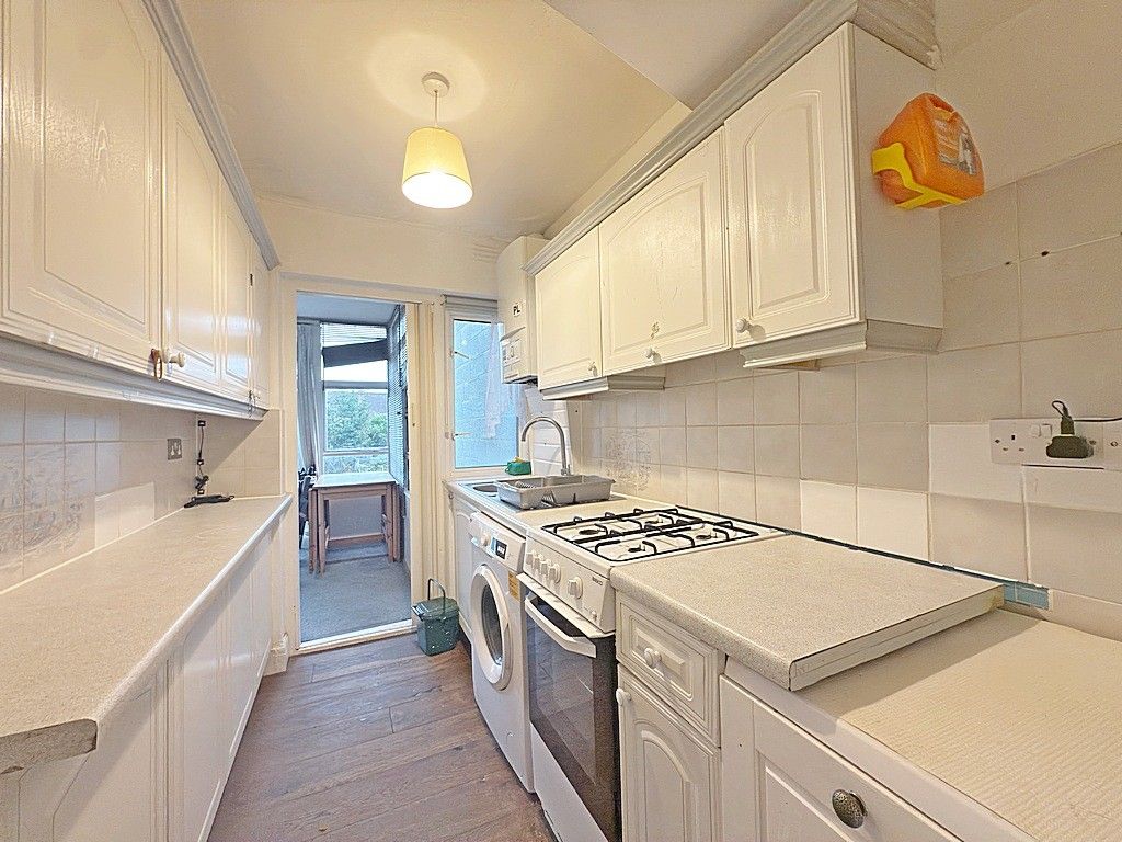 Property photo 3 of 10 Gallery