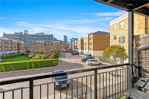 Property photo 3 of 10