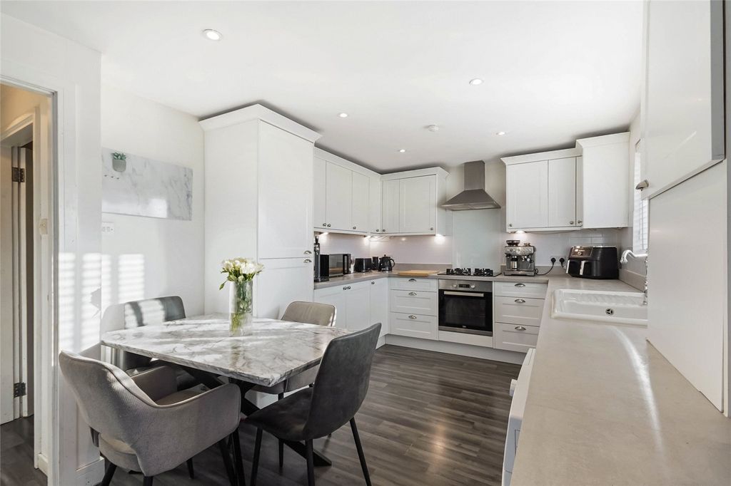 Property photo 3 of 21 Picture No. 08