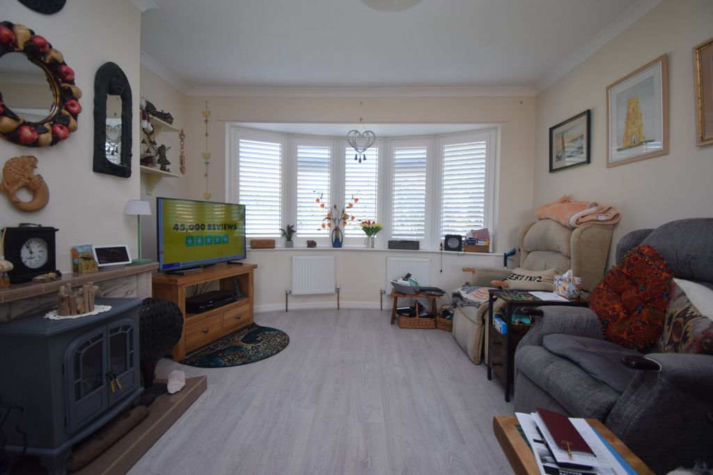 Property photo 3 of 15 Dsc_1065