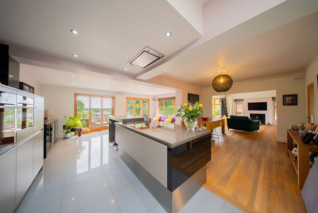 Property photo 3 of 22 Open Plan Living Space