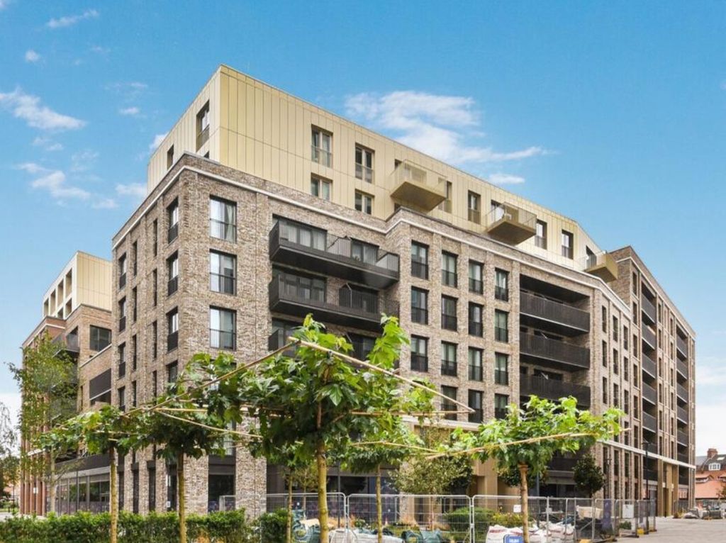 Property photo 1 of 3