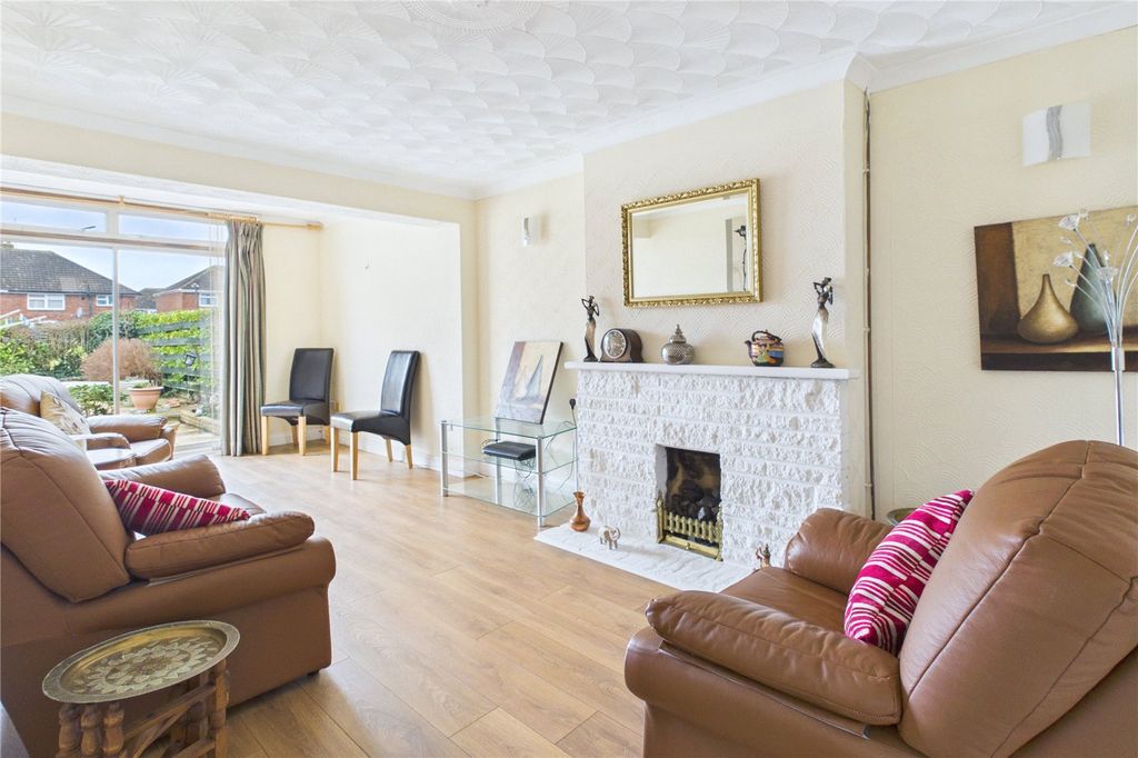 Property photo 2 of 22 Picture No. 09