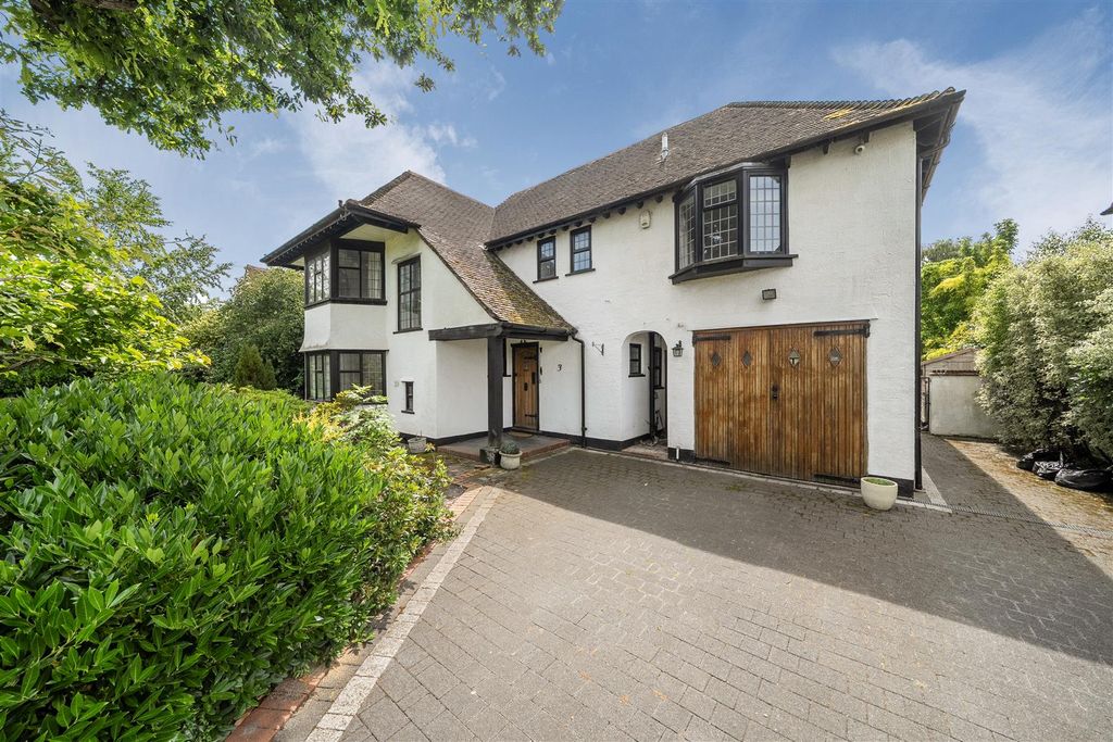 Property photo 1 of 20 1480886-19-6A344ee29ba23.Jpg