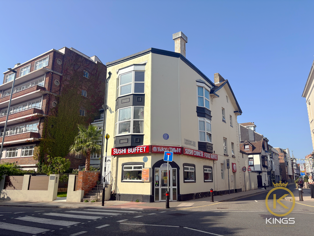 Property photo 1 of 10 96C Castle Road (7)
