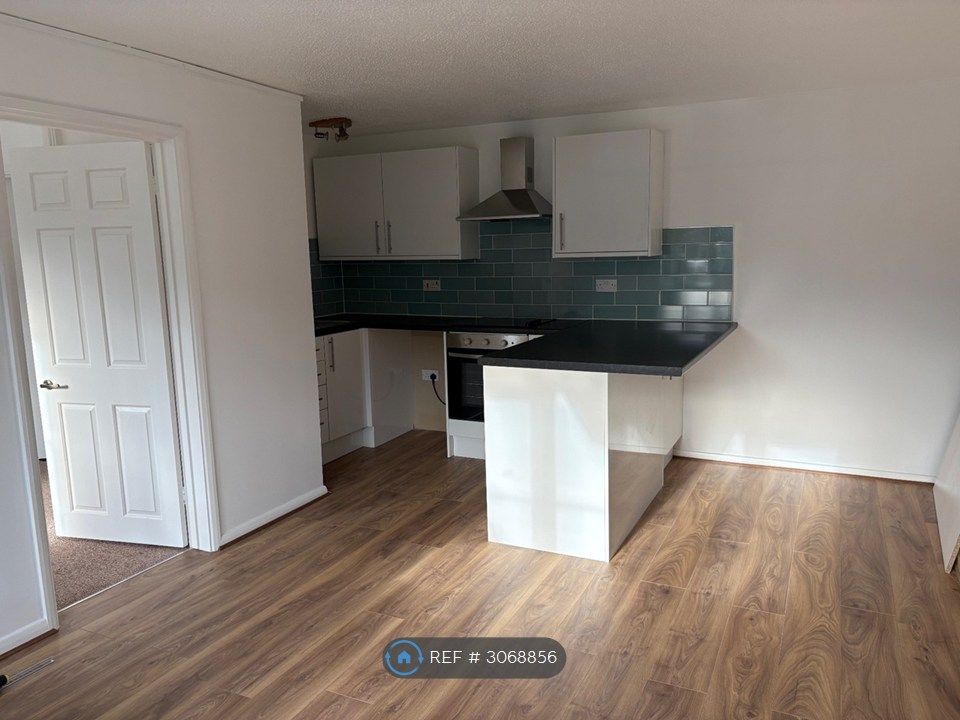 Property photo 2 of 3