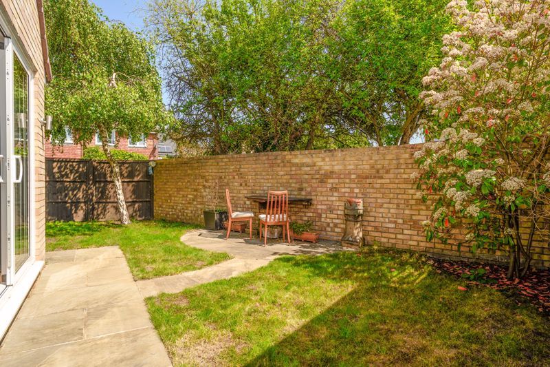 Property photo 2 of 11 Photo 1