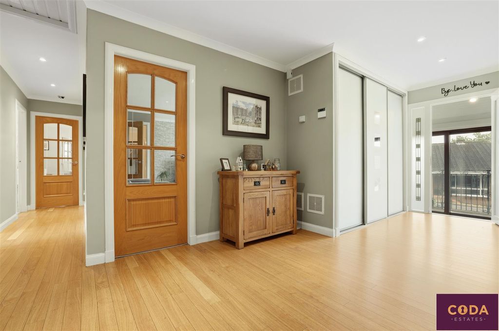 Property photo 2 of 32 4m2A6539.Jpg