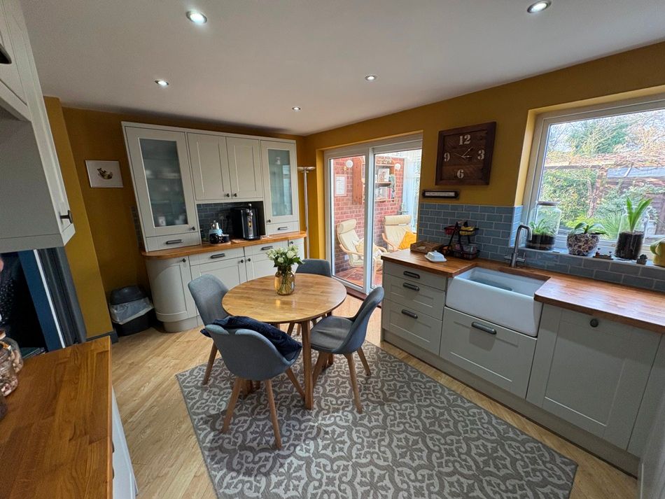 Property photo 2 of 25 Img_9228