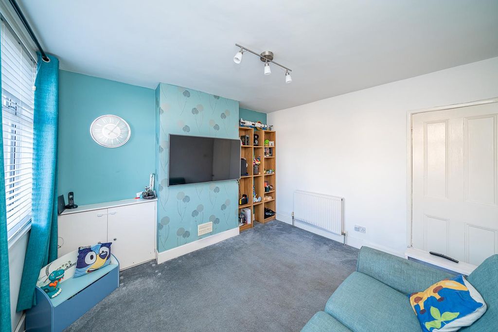 Property photo 2 of 25 Webbs-1.Jpg