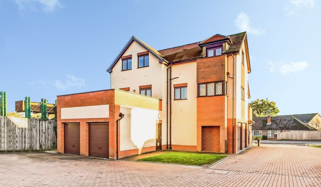 Property photo 1 of 7 Pbox-Img.Png