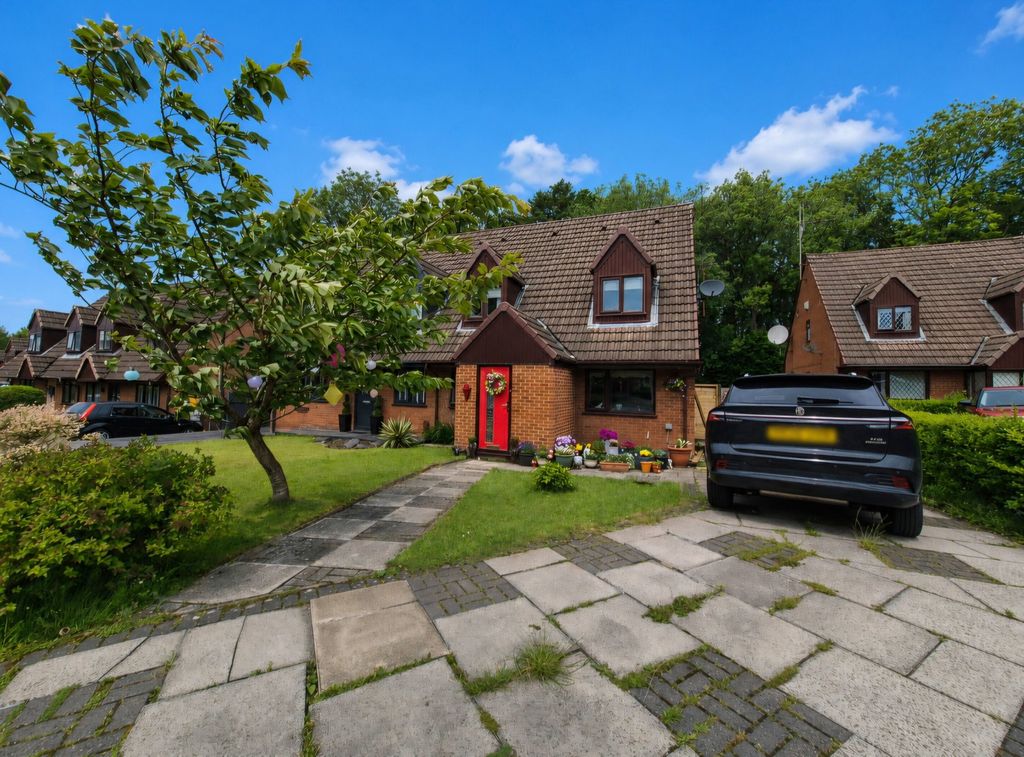 Property photo 1 of 26
