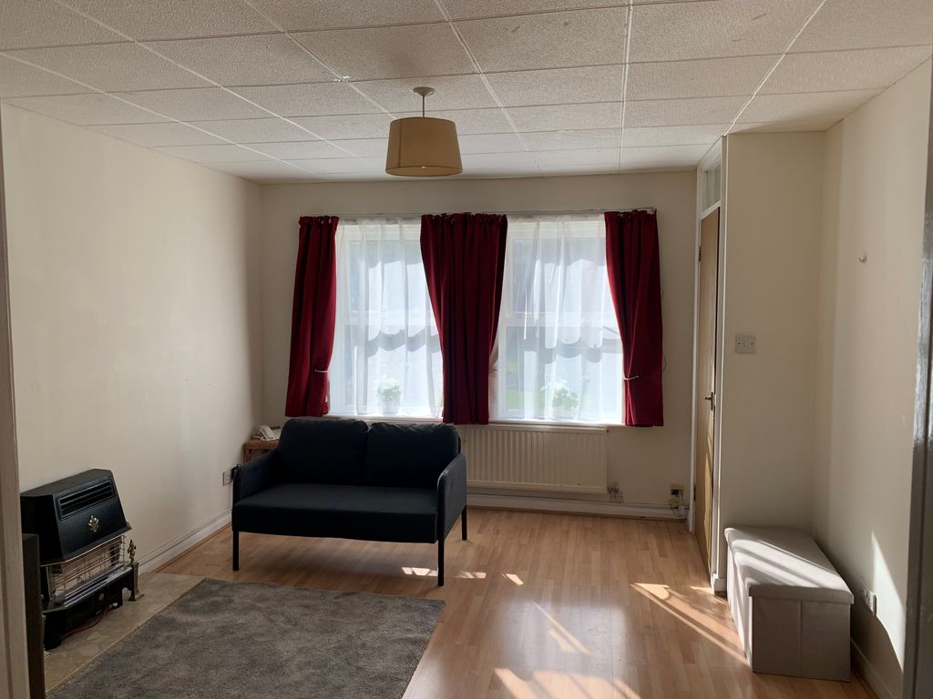 Property photo 2 of 11 Tb6