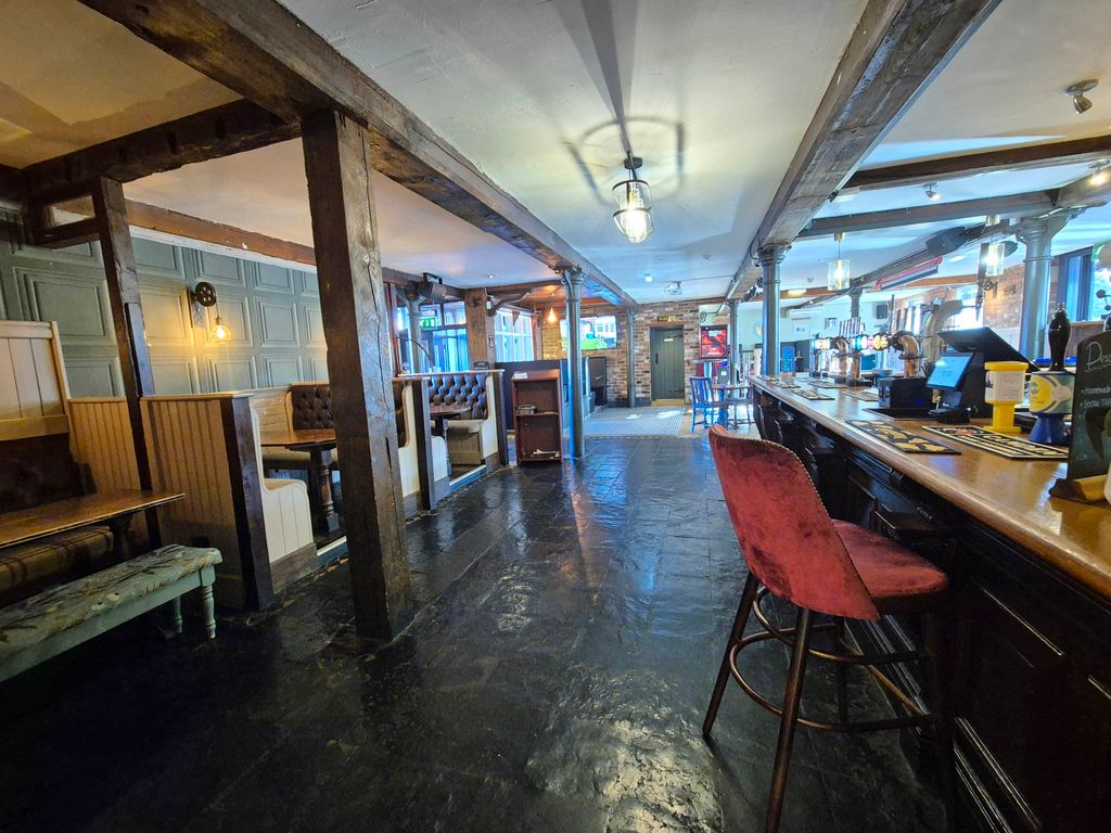 Property photo 2 of 13