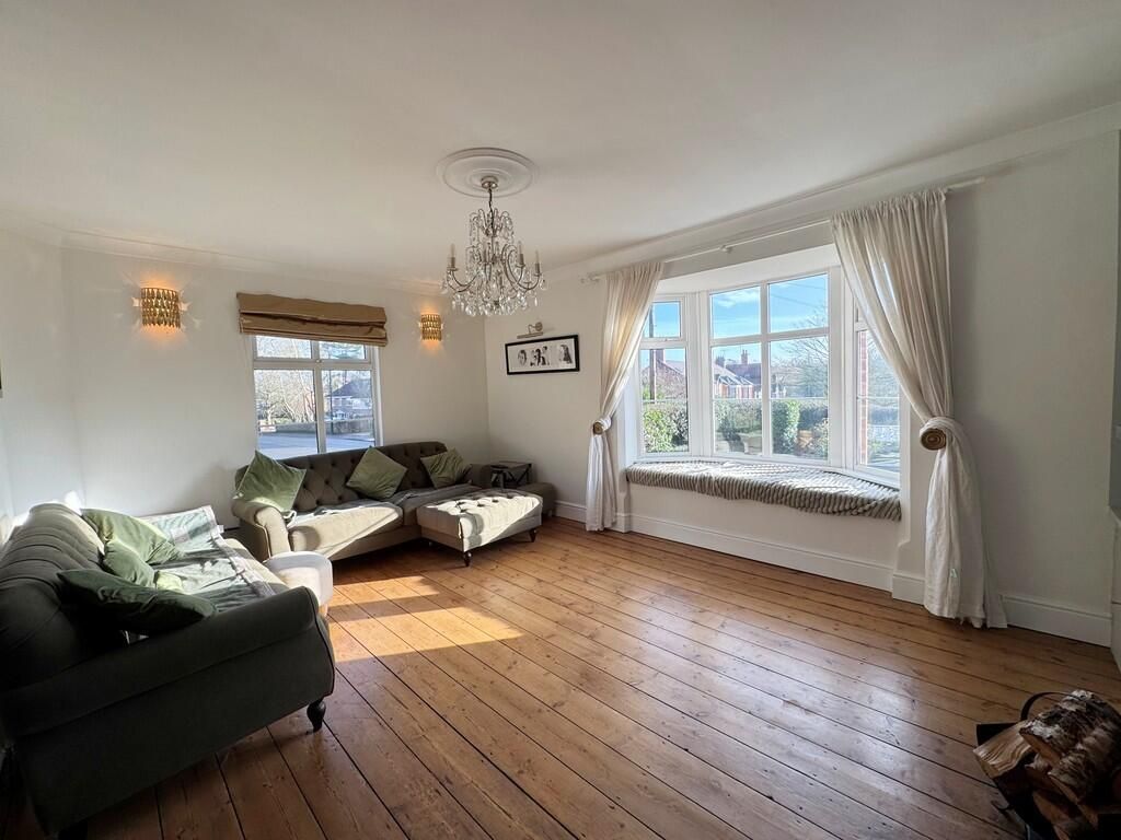 Property photo 3 of 26