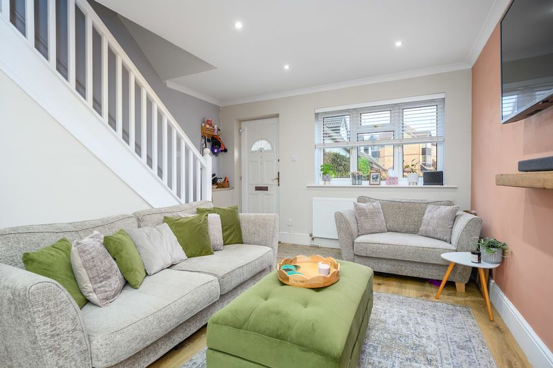 Property photo 3 of 11 Photo 6