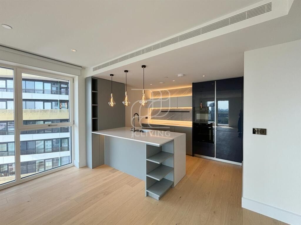 Property photo 2 of 10 333