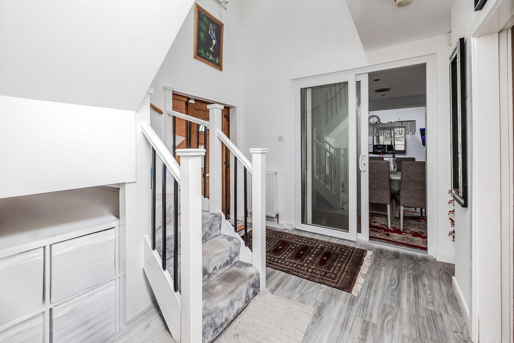 Additional image 18 of 6 bed property for saleRunnymede Road, Darras Hall, Ponteland, Newcastle Upon Tyne NE20