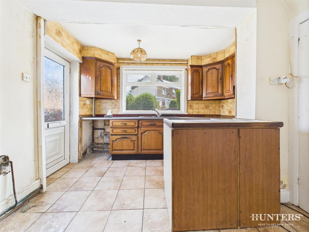 Property photo 3 of 18 Cam03792G0-Pr0292-Still007.Jpg