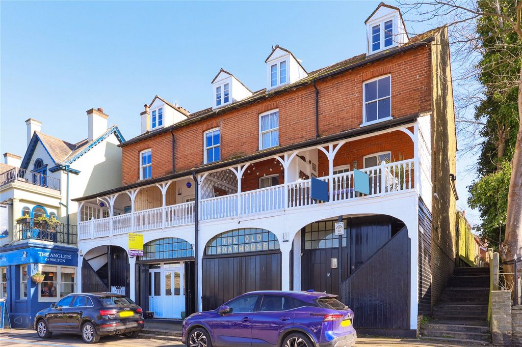 Property photo 3 of 13 Picture No. 02