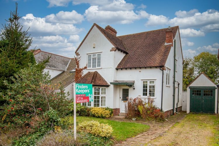 Property photo 1 of 9 267943