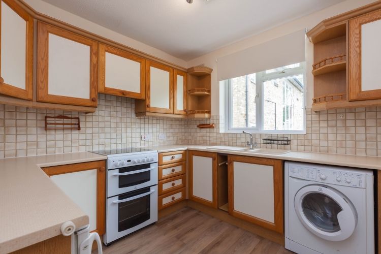 Property photo 3 of 8 286555