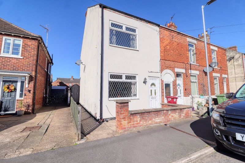 Property photo 1 of 13 Frontal