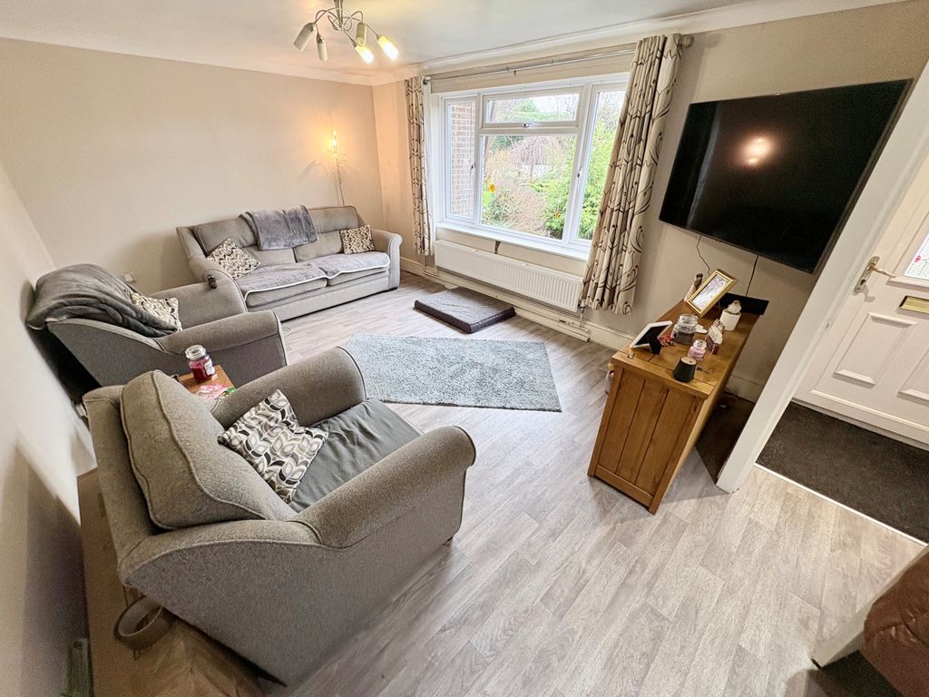 Property photo 2 of 19 Gallery