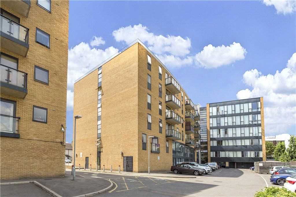 Property photo 1 of 7 Exterior