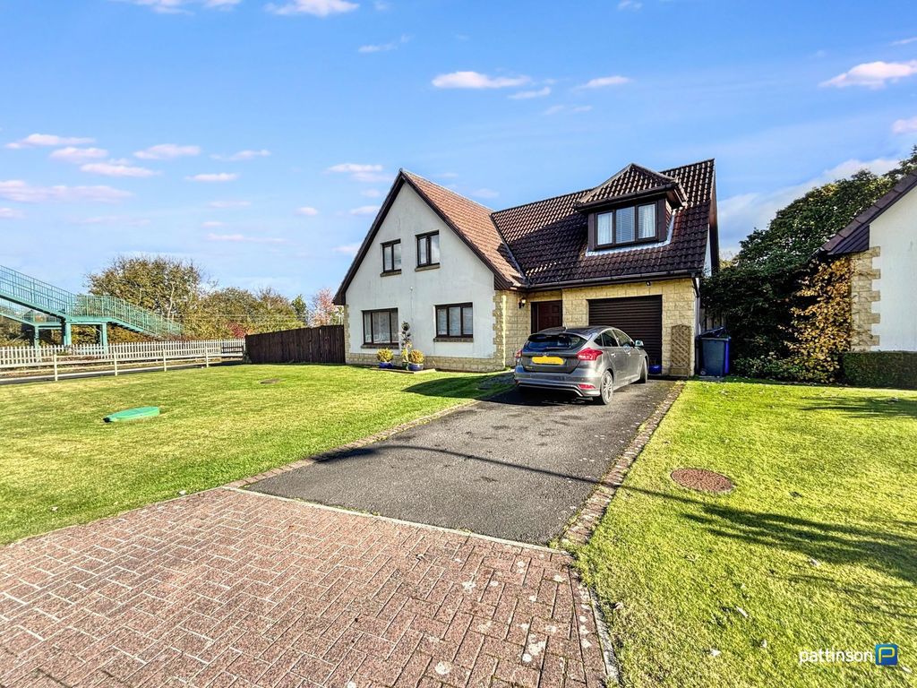 Property photo 1 of 34
