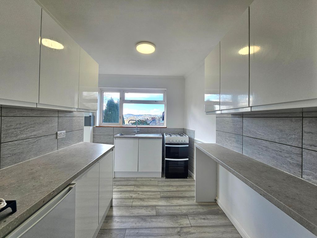 Property photo 1 of 6 Image