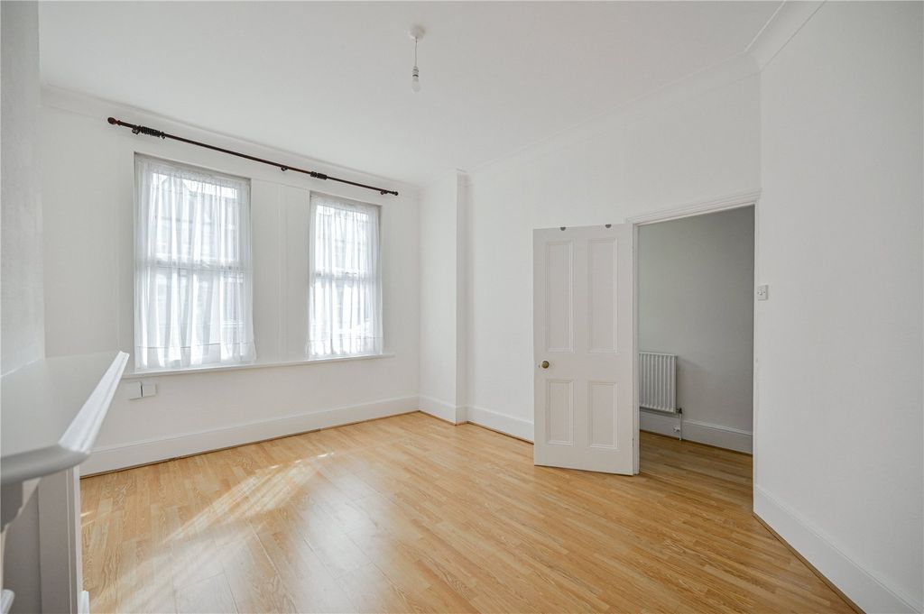 Property photo 3 of 13 Picture No. 07