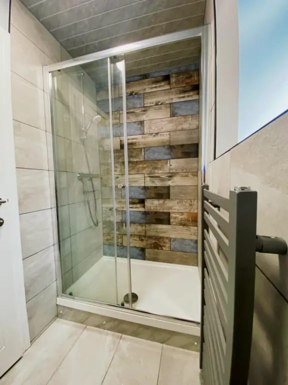 Property photo 1 of 50