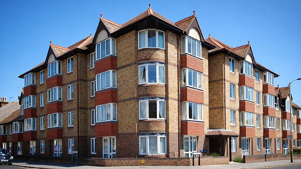 Property photo 1 of 7