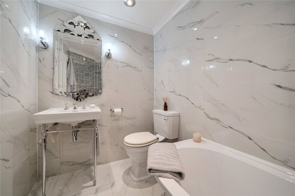 Additional image 22 of 4 bed detached house for saleChase Green Avenue, Enfield EN2