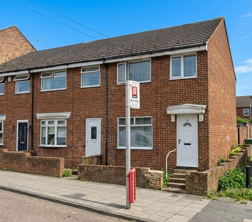 Property photo 1 of 12 3 Bedroom Terraced For Rent