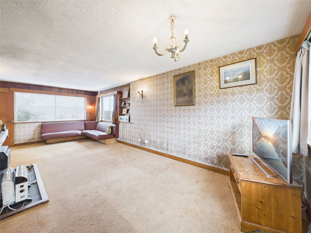 Property photo 3 of 23 Picture No. 09