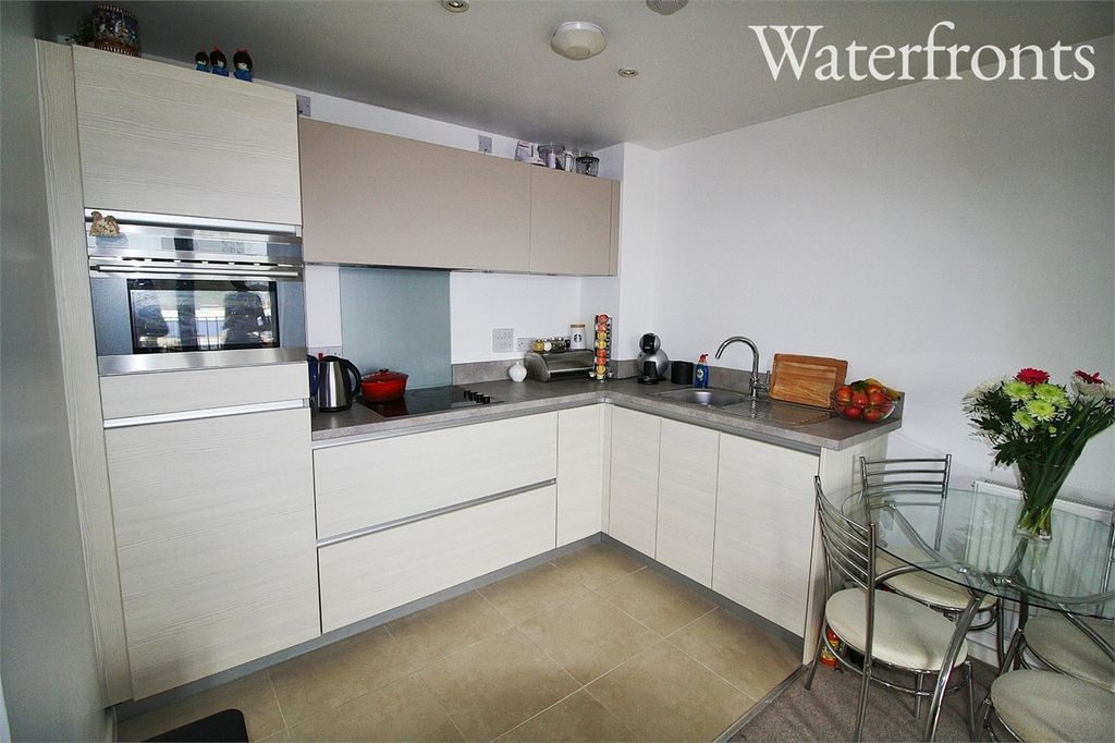 Property photo 2 of 5