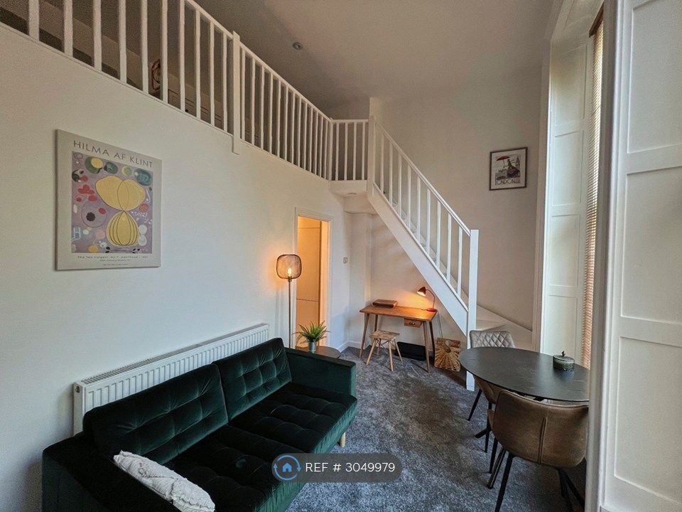 Property photo 1 of 27