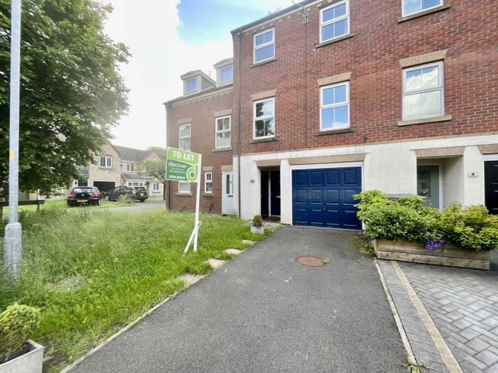 Property photo 1 of 18 48Ebbcd3-8546-4F73-Ab57-317D3E1Ec3Fc