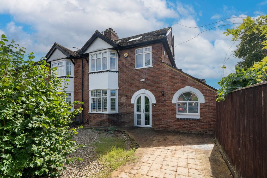 Property photo 1 of 16 External