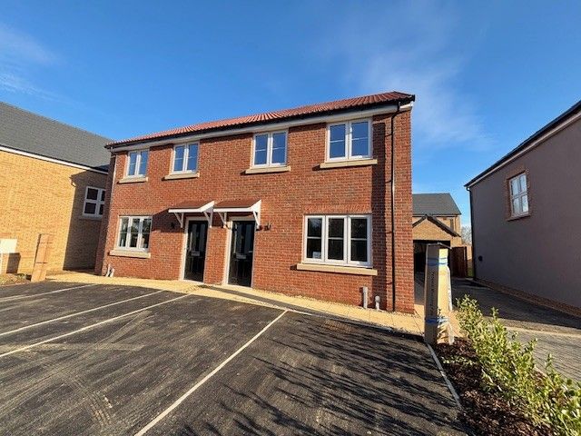 Property photo 1 of 9 Front